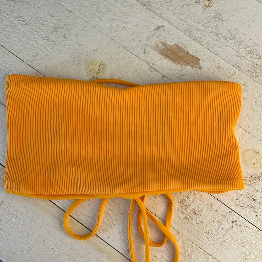 l*space‎ Beach Wave Bandeau Ribbed Bikini Top in Mango Small